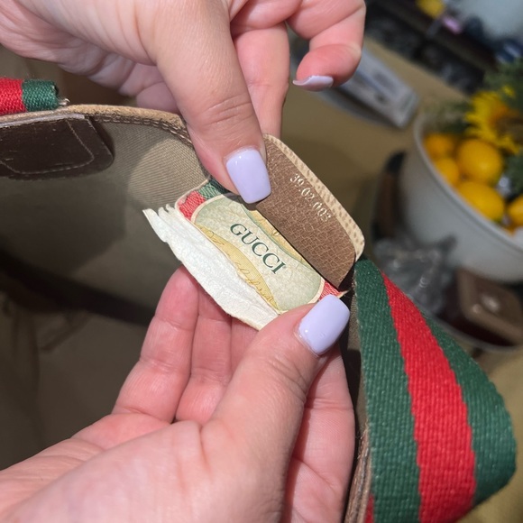 Gucci tote - Picture 5 of 8